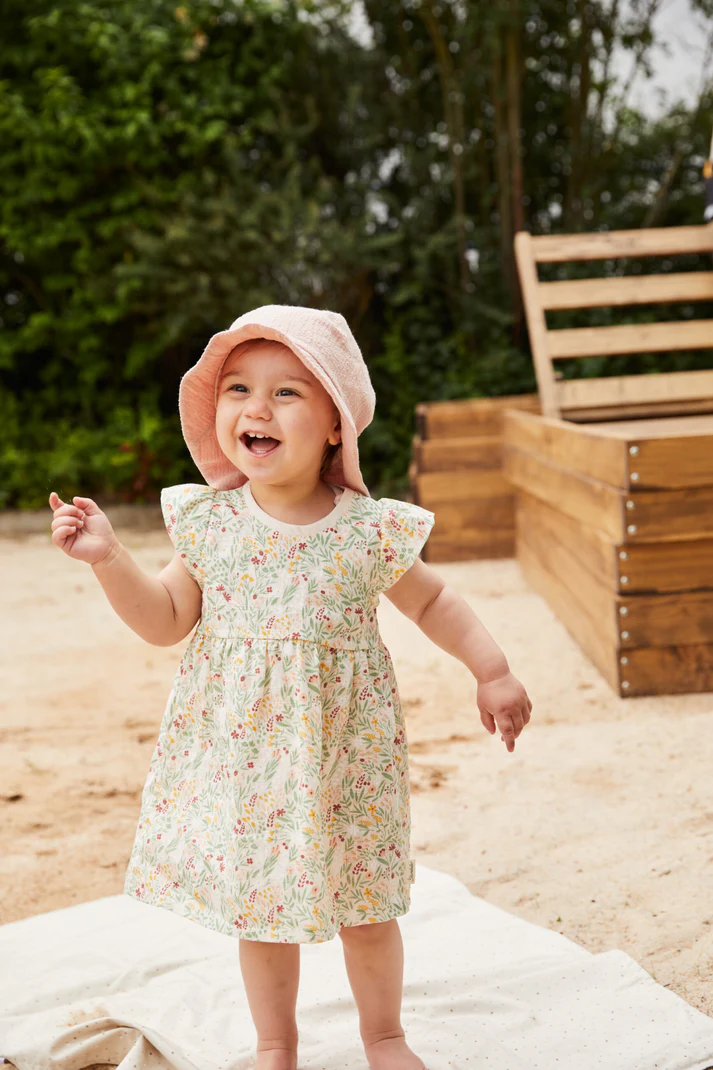 Second image of Sterntaler - Babykleid mit Gartenblumen & Flügelärmeln – Leichte Baumwolle