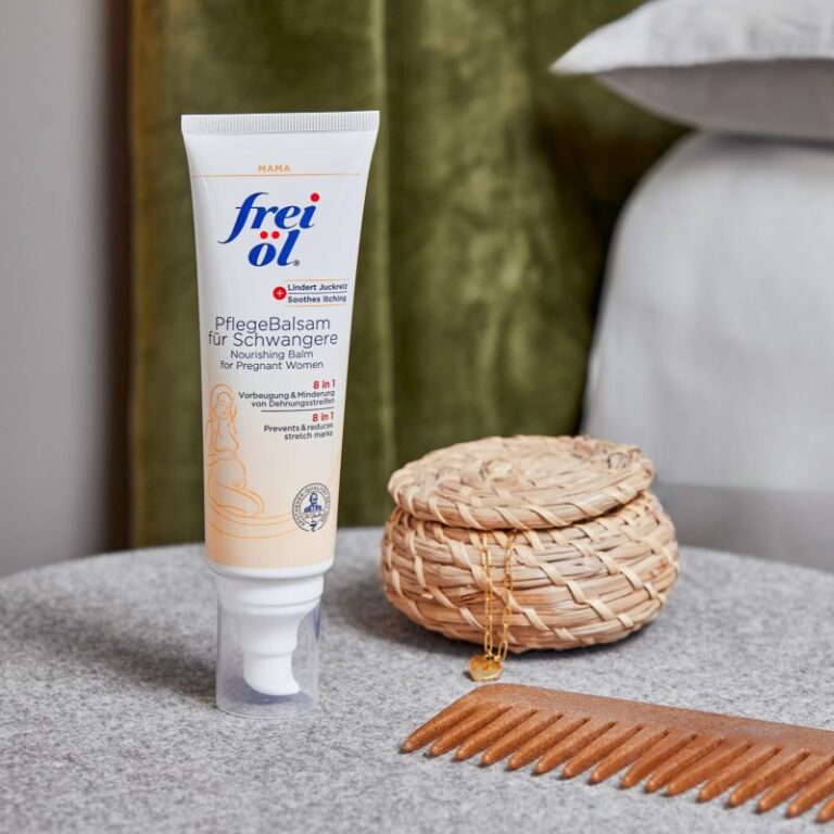 Second image of frei öl® PflegeBalsam für Schwangere – 8in1 Pflege gegen Dehnungsstreifen