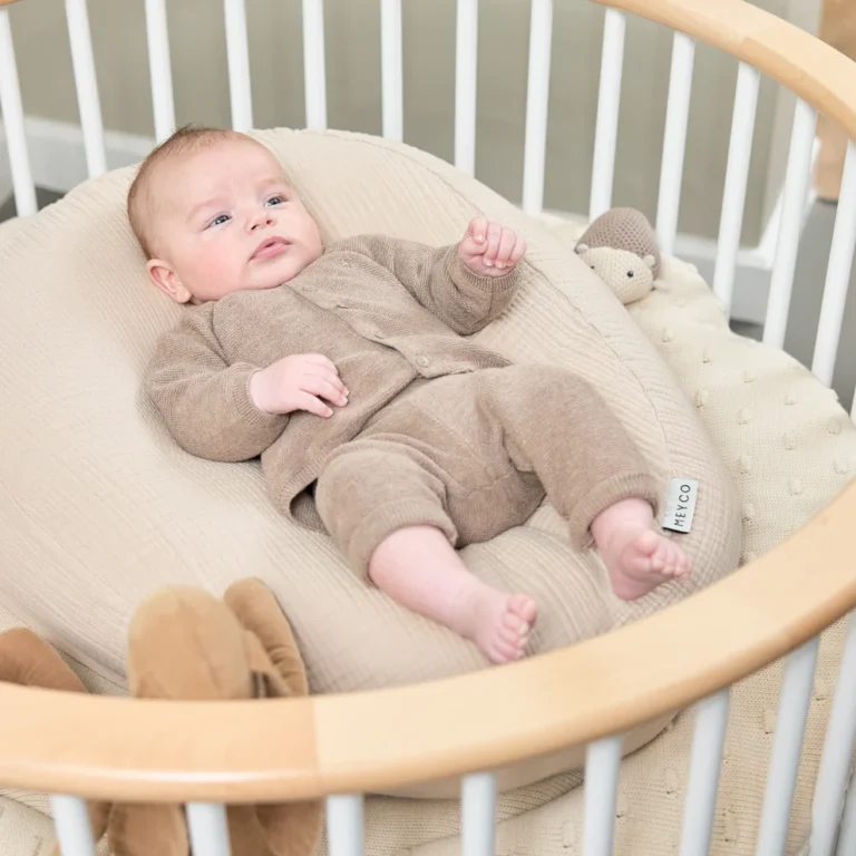 Second image of Meyco -  Relaxbezug für Stillkissen – Babynest Bezug