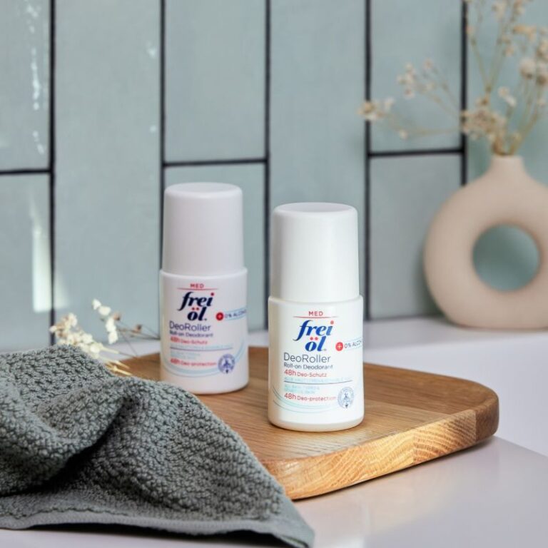 Second image of MED Deo Roller