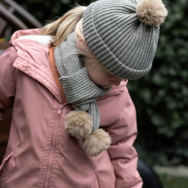 Baby's Only - Cool winter set with pompom (2-piece) - hat & scarf for children
