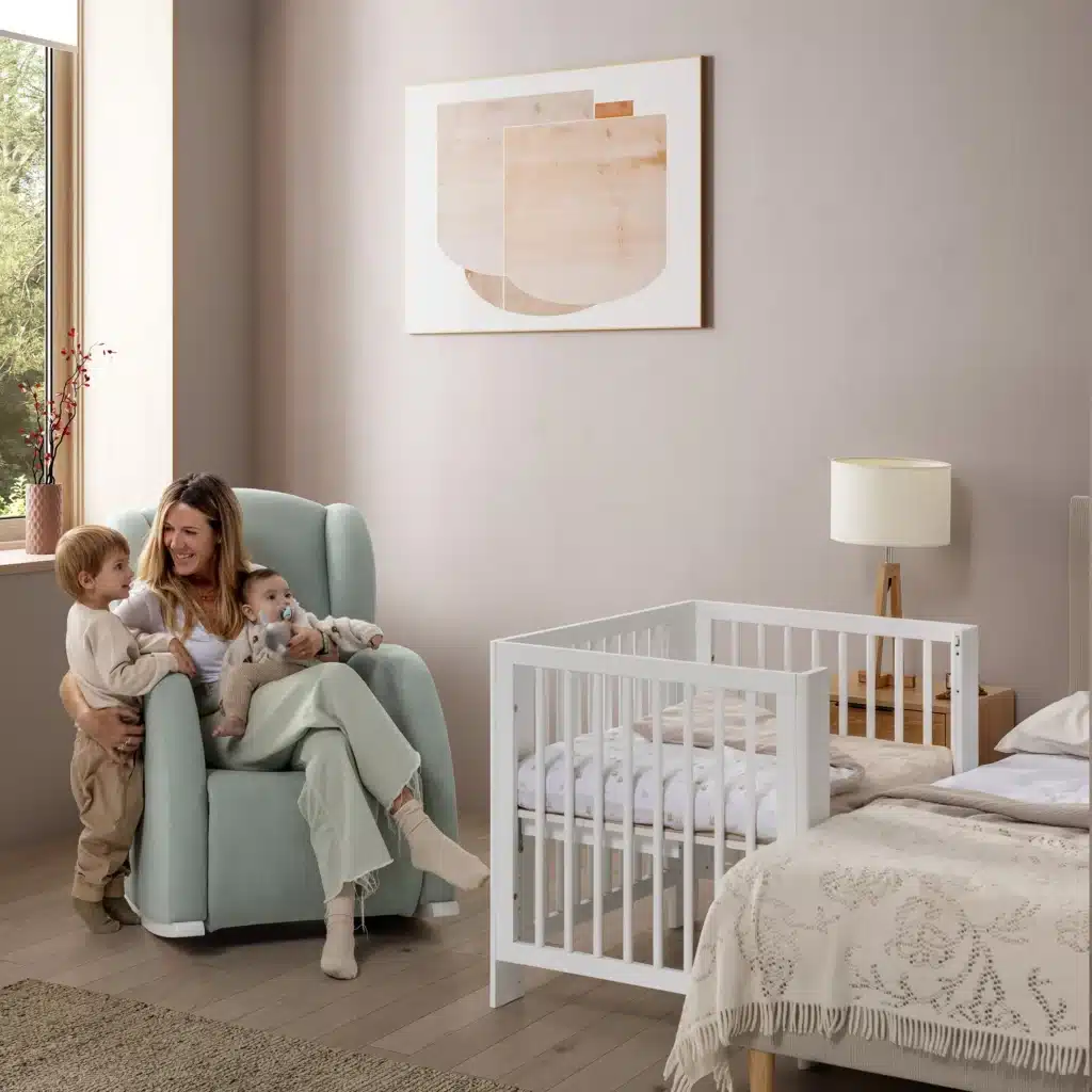 Micuna Mini Converbaby Beistellbett in Weiß
